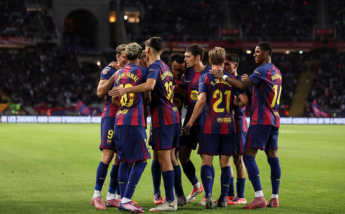 巴塞罗那连遭失利，赫罗纳迎来首胜之战