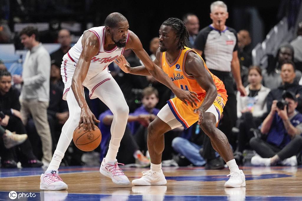 杜兰特35+8+4申京13+2+7 火箭击败黄蜂